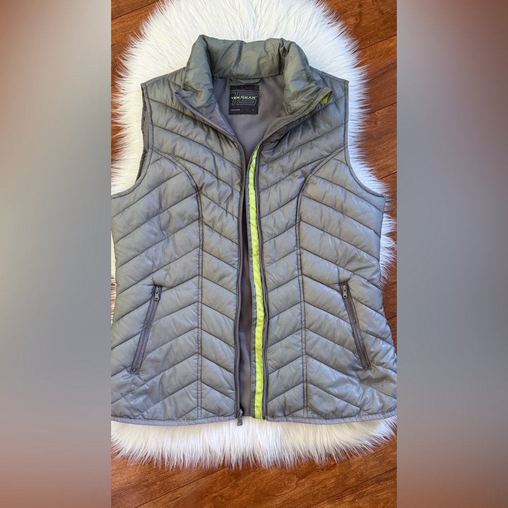 Tek Gear Silver Quilted Vest with Lime Highlights-Size L